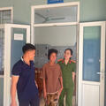 Công an phường Hạc Thành kịp thời hỗ trợ người phụ nữ đi lang thang trở về với gia đình