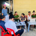 Phường Đông Sơn tăng tốc chi trả an sinh xã hội không dùng tiền mặt