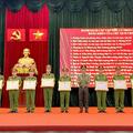 Khen thưởng các tập thể, cá nhân có thành tích xuất sắc trong tham gia chữa cháy rừng