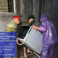 Công an phường Đông Quang chủ động ứng phó, hỗ trợ Nhân dân trong vùng ngập lụt