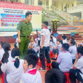 Tuyên truyền kiến thức, kỹ năng PCCC và CNCH, phòng, chống đuối nước cho học sinh