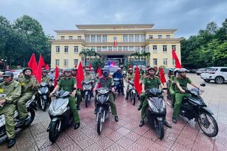 <a href="/tin-tuc-su-kien/huong-ve-co-so2" title="Phong trào toàn dân bảo vệ ANTQ" rel="dofollow">Phong trào toàn dân bảo vệ ANTQ</a>