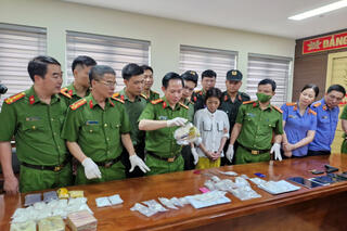 <a href="/tin-tuc-su-kien/tin-an-ninh-trat-tu" title="Tin An ninh trật tự" rel="dofollow">Tin An ninh trật tự</a>