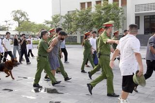 <a href="/tin-tuc-su-kien/tin-hoat-dong" title="Tin hoạt động" rel="dofollow">Tin hoạt động</a>