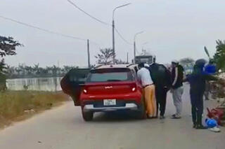 <a href="/tin-tuc-su-kien/tin-hoat-dong" title="Tin hoạt động" rel="dofollow">Tin hoạt động</a>