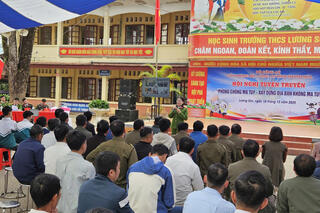 <a href="/tin-tuc-su-kien/huong-ve-co-so2" title="Phong trào toàn dân bảo vệ ANTQ" rel="dofollow">Phong trào toàn dân bảo vệ ANTQ</a>