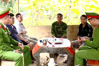 <a href="/tin-tuc-su-kien/tin-hoat-dong" title="Tin hoạt động" rel="dofollow">Tin hoạt động</a>