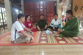 <a href="/tin-tuc-su-kien/huong-ve-co-so2" title="Phong trào toàn dân bảo vệ ANTQ" rel="dofollow">Phong trào toàn dân bảo vệ ANTQ</a>