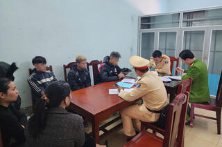 <a href="/tin-tuc-su-kien/tin-an-ninh-trat-tu" title="Tin An ninh trật tự" rel="dofollow">Tin An ninh trật tự</a>