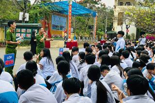 <a href="/tin-tuc-su-kien/tin-hoat-dong" title="Tin hoạt động" rel="dofollow">Tin hoạt động</a>