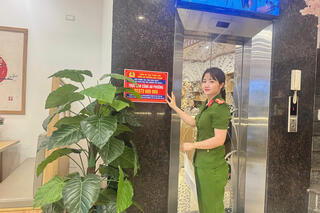 <a href="/tin-tuc-su-kien/tin-hoat-dong" title="Tin hoạt động" rel="dofollow">Tin hoạt động</a>