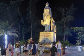 <a href="/tin-tuc-su-kien/tin-hoat-dong" title="Tin hoạt động" rel="dofollow">Tin hoạt động</a>