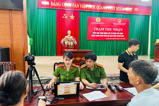 <a href="/tin-tuc-su-kien/tin-hoat-dong" title="Tin hoạt động" rel="dofollow">Tin hoạt động</a>