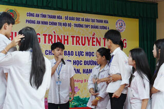 <a href="/tin-tuc-su-kien/tin-hoat-dong" title="Tin hoạt động" rel="dofollow">Tin hoạt động</a>