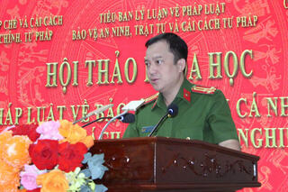 <a href="/tin-tuc-su-kien/tu-lieu" title="Tư liệu" rel="dofollow">Tư liệu</a>