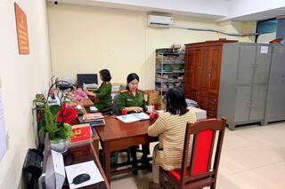 <a href="/tin-tuc-su-kien/tin-an-ninh-trat-tu" title="Tin An ninh trật tự" rel="dofollow">Tin An ninh trật tự</a>