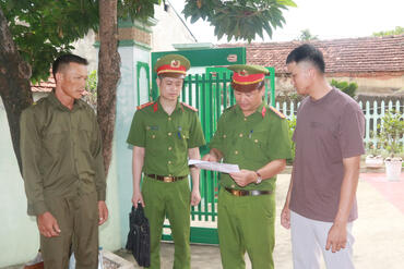 <a href="/tin-tuc-su-kien/tin-hoat-dong" title="Tin hoạt động" rel="dofollow">Tin hoạt động</a>