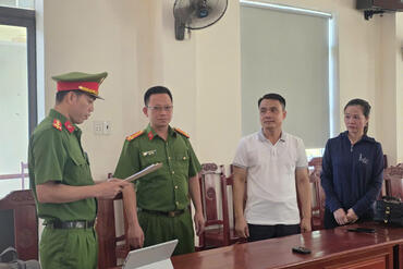 <a href="/tin-tuc-su-kien/tin-an-ninh-trat-tu" title="Tin An ninh trật tự" rel="dofollow">Tin An ninh trật tự</a>