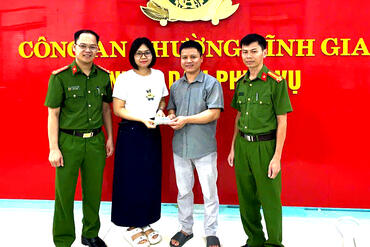 <a href="/tin-tuc-su-kien/tin-hoat-dong" title="Tin hoạt động" rel="dofollow">Tin hoạt động</a>