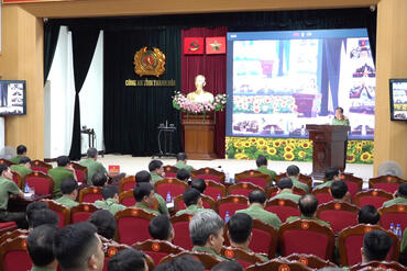 <a href="/tin-tuc-su-kien/tin-an-ninh-trat-tu" title="Tin An ninh trật tự" rel="dofollow">Tin An ninh trật tự</a>