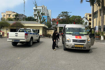 <a href="/tin-tuc-su-kien/tin-hoat-dong" title="Tin hoạt động" rel="dofollow">Tin hoạt động</a>