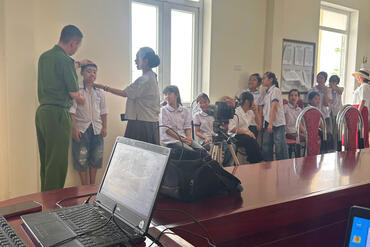 <a href="/tin-tuc-su-kien/tin-hoat-dong" title="Tin hoạt động" rel="dofollow">Tin hoạt động</a>