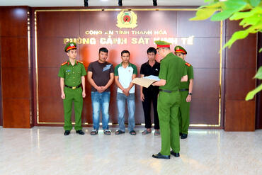 <a href="/tin-tuc-su-kien/tin-an-ninh-trat-tu" title="Tin An ninh trật tự" rel="dofollow">Tin An ninh trật tự</a>