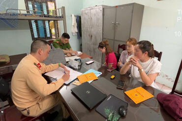 <a href="/tin-tuc-su-kien/tin-an-ninh-trat-tu" title="Tin An ninh trật tự" rel="dofollow">Tin An ninh trật tự</a>