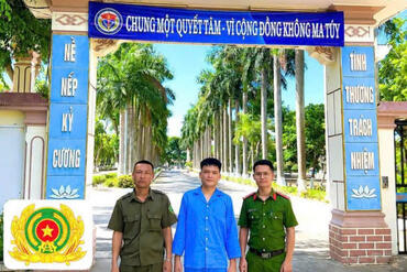 <a href="/tin-tuc-su-kien/tin-an-ninh-trat-tu" title="Tin An ninh trật tự" rel="dofollow">Tin An ninh trật tự</a>