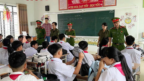 Công an xã Hoằng Sơn tăng cường kiểm tra, phòng ngừa vi phạm pháp luật trong học đường