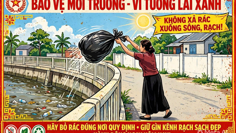 Công an xã Nông Cống xử phạt vi phạm hành chính đối với người có hành vi bỏ rác thải không đúng nơi quy định