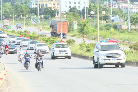 Lực lượng CSGT toàn tỉnh ra quân cao điểm xử lý vi phạm giao thông