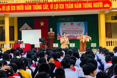 Thanh Hoá: Triển khai nhiều giải pháp bảo đảm an toàn giao thông cho học sinh đến trường