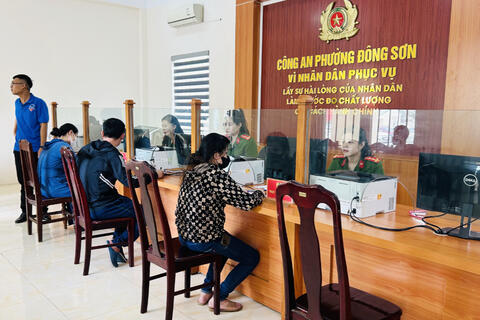 Công an xã, phường “bám cơ sở, giữ bình yên, vì Nhân dân phục vụ”