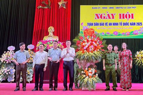 Cẩm Thuỷ sôi nổi Ngày hội toàn dân bảo vệ an ninh Tổ quốc