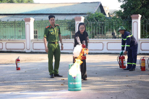 Trang bị phương tiện PCCC và CNCH tại gia đình