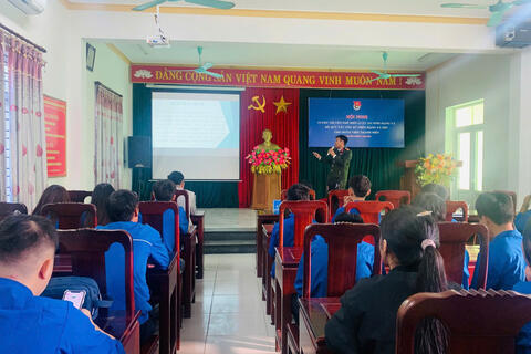 Tuyên truyền Luật an ninh mạng và quy tắc ứng xử trên mạng xã hội cho đoàn viên, thanh niên