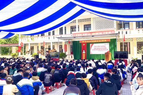 Truyền thông phòng, chống bạo lực học đường và tuyên truyền pháp luật cho học sinh