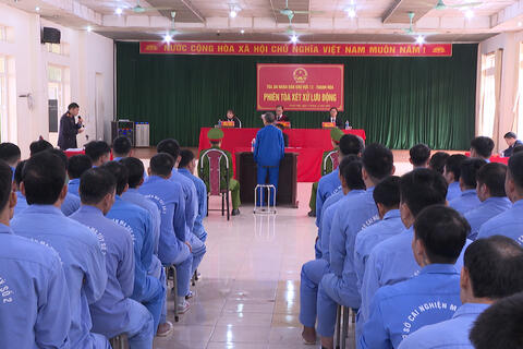 Tổ chức phiên tòa xét xử lưu động kết hợp tuyên truyền phòng, chống ma túy tại Cơ sở cai nghiện ma túy số 2 Thanh Hóa