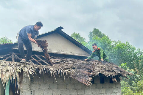 Tuổi trẻ Công an cơ sở lan tỏa tinh thần "Gần dân nhất" bằng những việc làm nghĩa tình