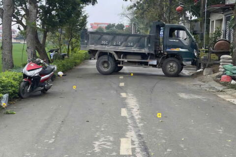 Thanh Hoá: Xảy ra 01 vụ tai nạn giao thông giữa xe ô tô tải với xe mô tô, làm 01 người tử vong tại chỗ và 01 người bị thương