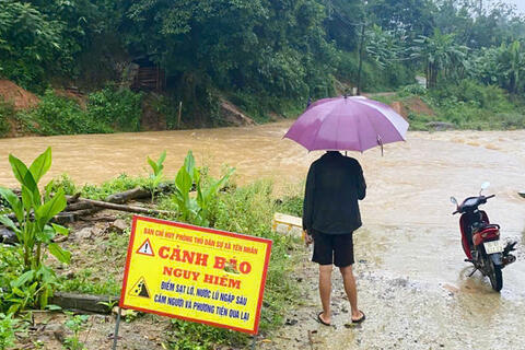 Thanh Hóa: Chủ động ứng phó mưa, lũ, nhanh chóng khắc phục thiệt hại, bảo đảm an toàn tính mạng, tài sản Nhân dân