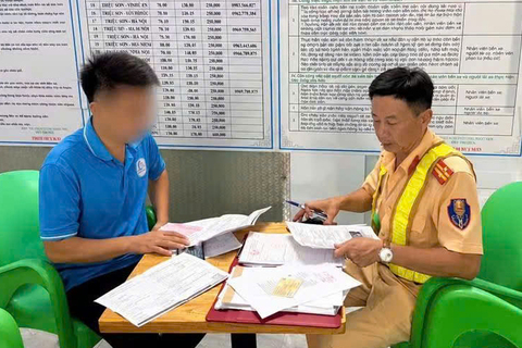 Qua giám sát hành trình, phát hiện lái xe khách vi phạm, nguy cơ mất an toàn giao thông