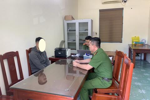 Công an xã Lưu vệ tăng cường phát hiện, xử lý vi phạm pháp luật trên không gian mạng