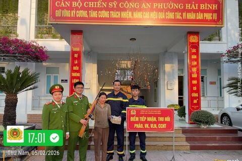 Người dân phường Hải Bình tự giác giao nộp súng tự chế, pháo hoa nổ sau tuyên truyền PCCC