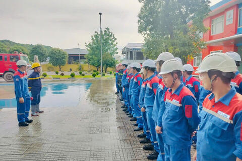 Thực tập Phương án chữa cháy và cứu nạn cứu hộ Công ty TNHH MTV xăng dầu, dầu khí Thanh Hóa.