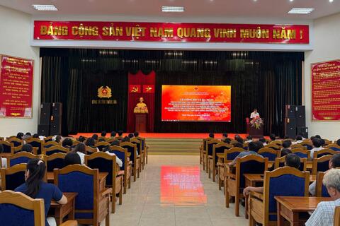 Phường Hạc Thành ra mắt Trung tâm học tập cộng đồng về PCCC và CNCH