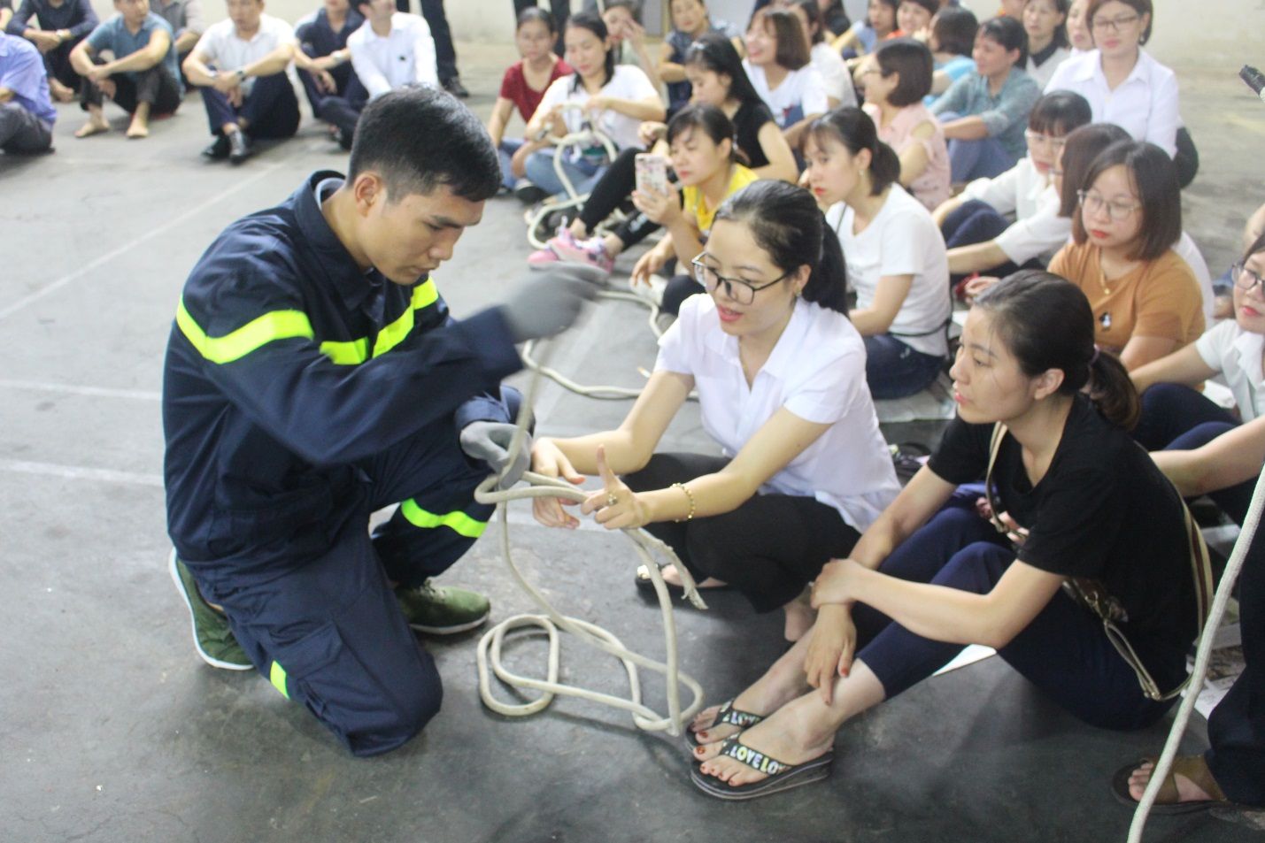 Huấn luyện nghiệp vụ phòng cháy chữa cháy (PCCC), nghiệp vụ cứu ...