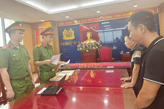 <a href="/tin-tuc-su-kien/tin-an-ninh-trat-tu" title="Tin An ninh trật tự" rel="dofollow">Tin An ninh trật tự</a>