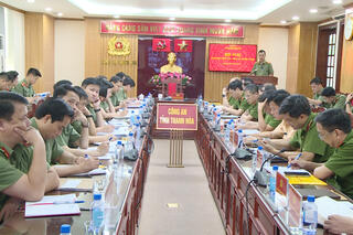 <a href="/tin-tuc-su-kien/tin-hoat-dong" title="Tin hoạt động" rel="dofollow">Tin hoạt động</a>